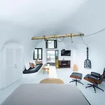 Sophia Luxury