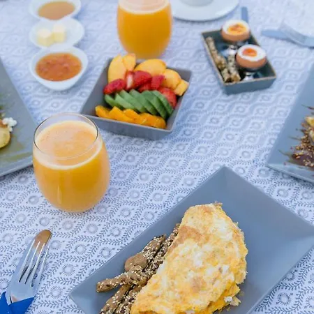 Отель Sophia Luxury