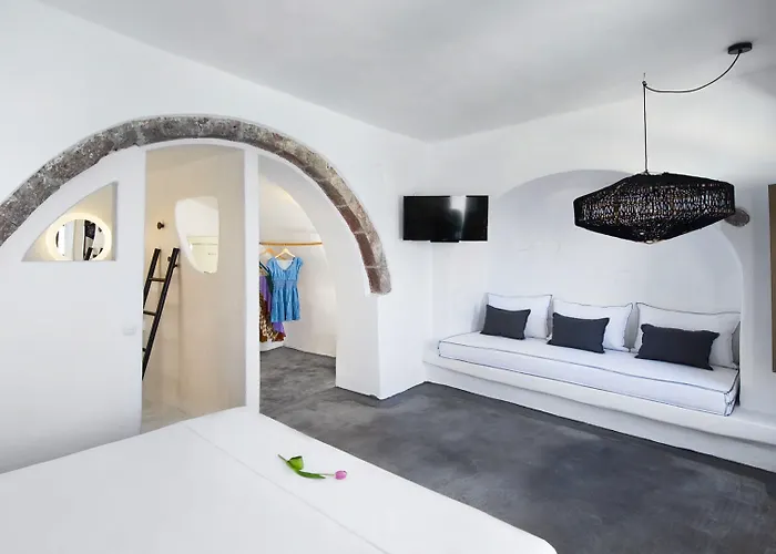 מלון Sophia Luxury 4*