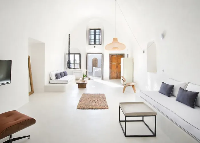 Sophia Luxury Imerovigli (Santorini)