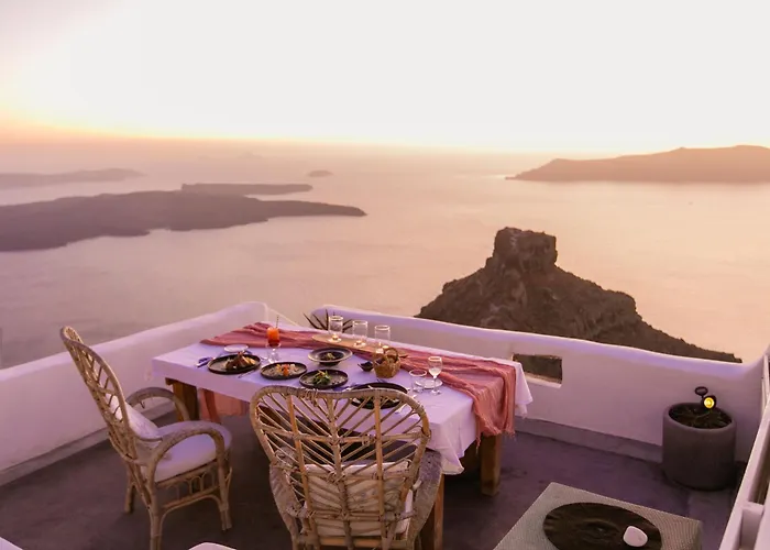 Sophia Luxury Imerovigli (Santorini)